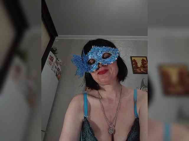 Lilya18 webcam