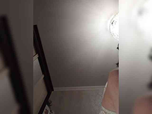 Lilya18 webcam