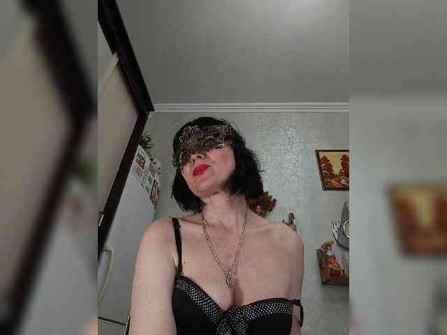 Lilya18 webcam