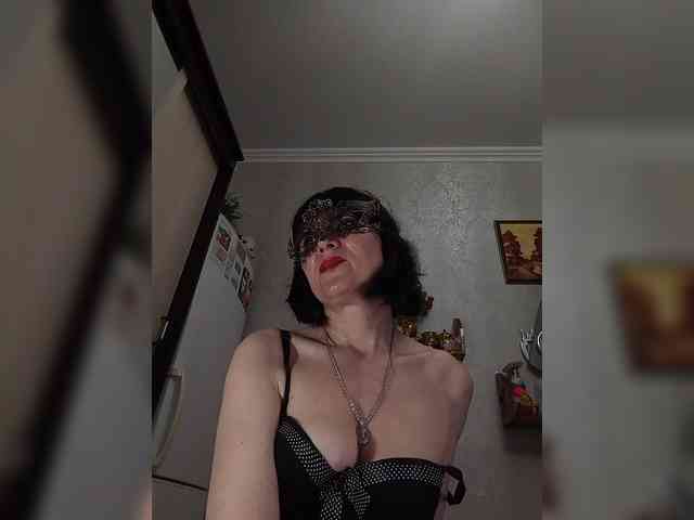 Lilya18 webcam