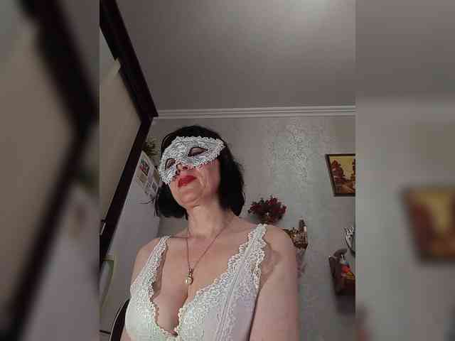 Lilya18 webcam