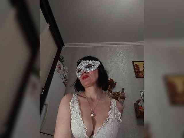 Lilya18 webcam
