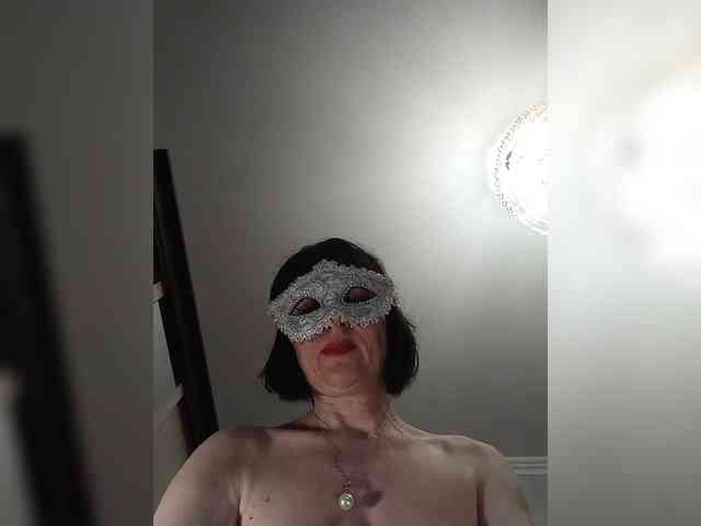 Lilya18 webcam