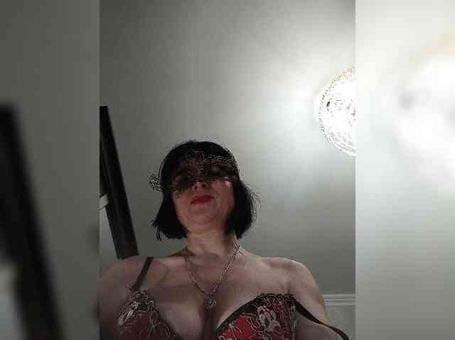 Lilya18 webcam