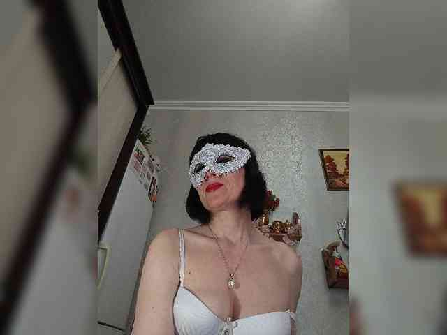 Lilya18 webcam