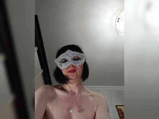 Lilya18 webcam