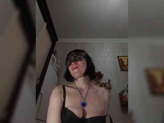 Lilya18 webcam