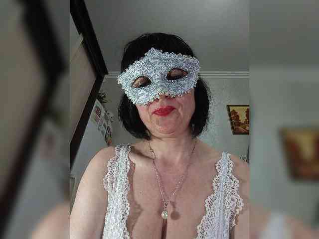 Lilya18 webcam
