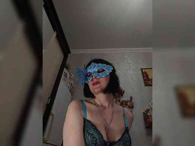Lilya18 webcam