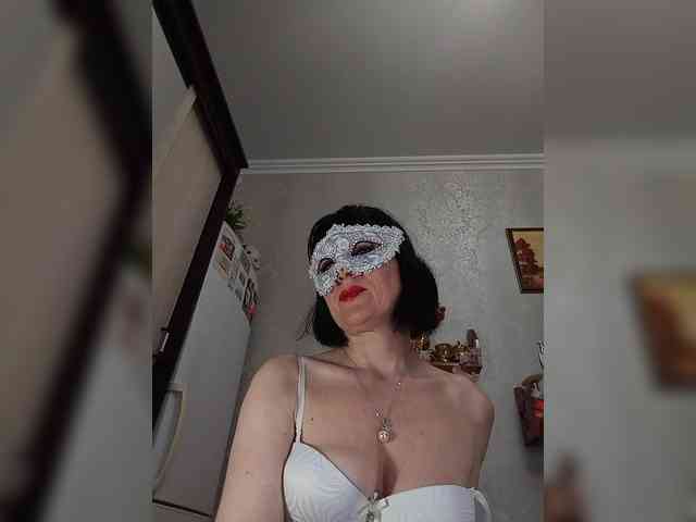 Lilya18 webcam