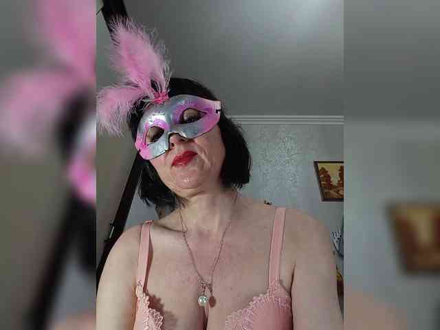 Lilya18 webcam