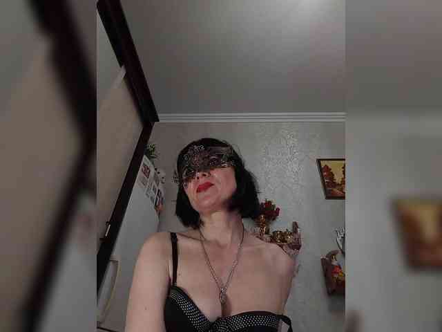 Lilya18 webcam