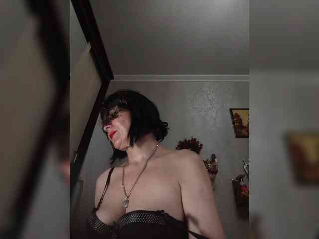 Lilya18 webcam
