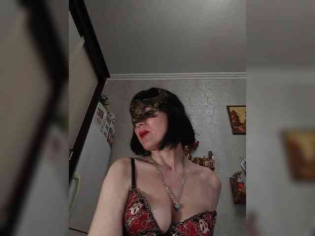 Lilya18 webcam