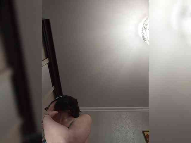 Lilya18 webcam