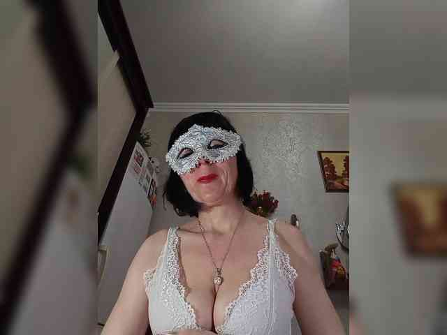 Lilya18 webcam