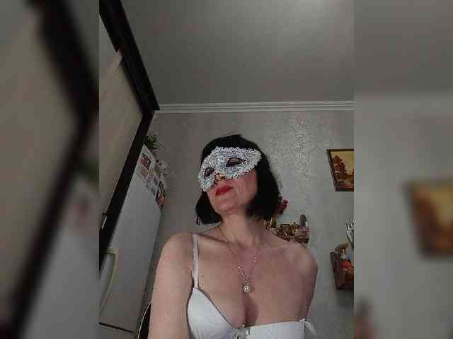 Lilya18 webcam
