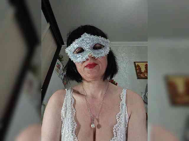 Lilya18 webcam