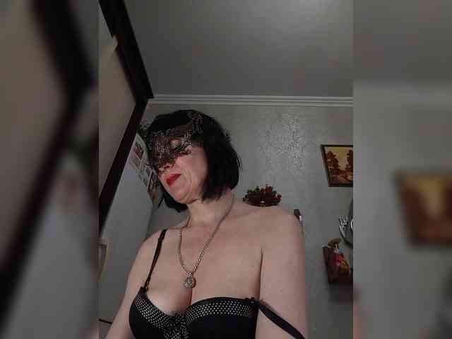 Lilya18 webcam
