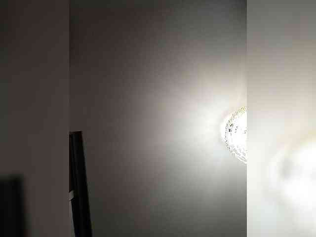 Lilya18 webcam