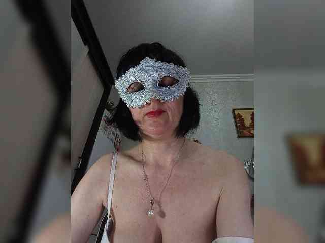 Lilya18 webcam
