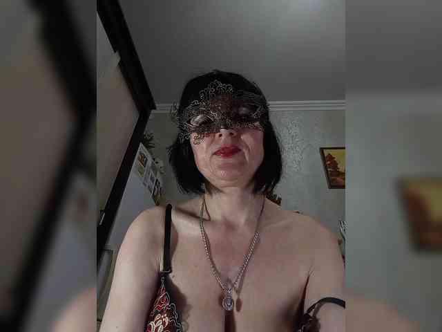 Lilya18 webcam