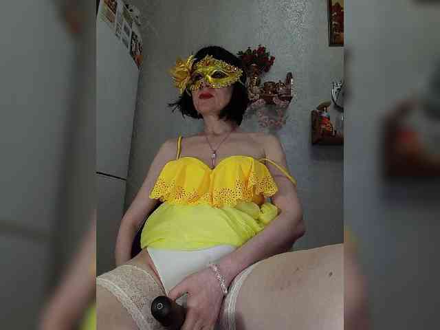 Lilya18 webcam