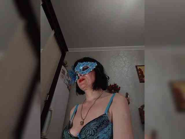 Lilya18 webcam