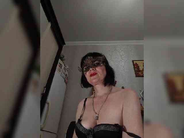 Lilya18 webcam