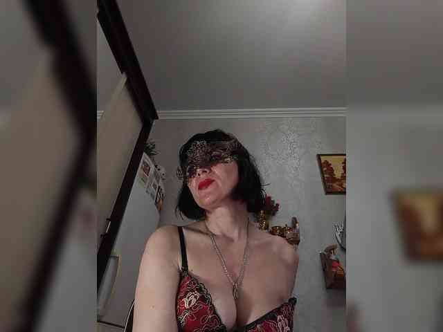 Lilya18 webcam