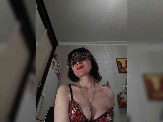 Lilya18 webcam
