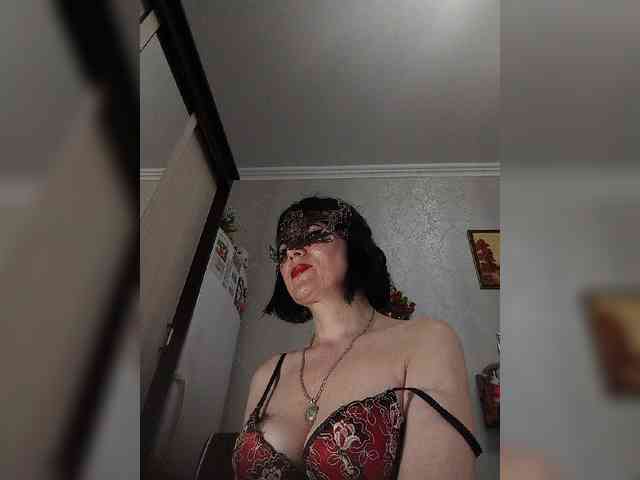 Lilya18 webcam