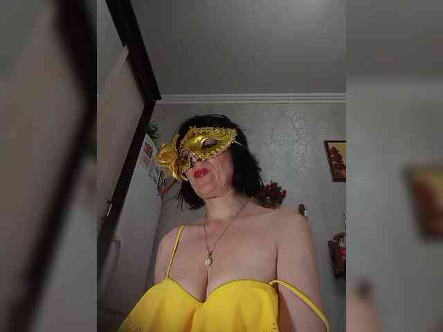 Lilya18 webcam