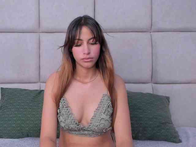 Aitanaa webcam