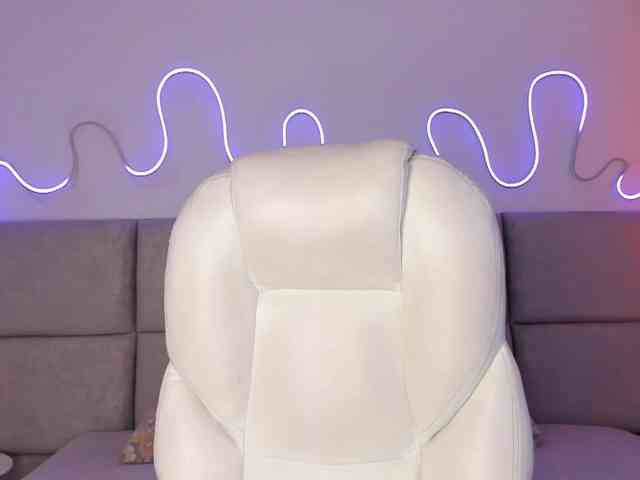 Aitanaa webcam