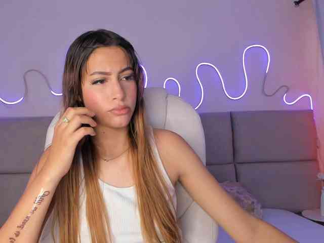 Aitanaa webcam