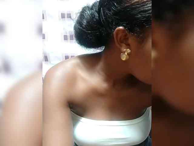 Christinah webcam