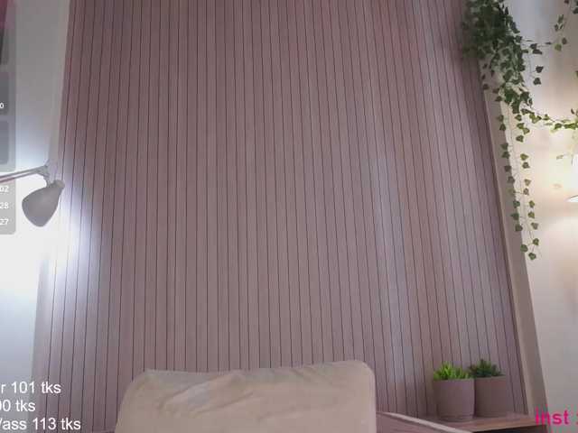 Holyhee live cam on BongaCams