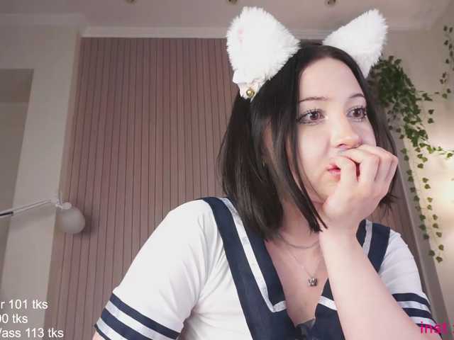 Holyhee live cam on BongaCams