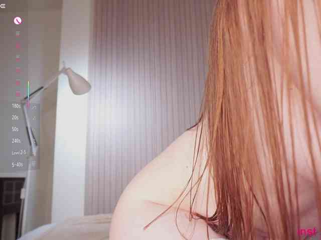 Holy_Hee webcam