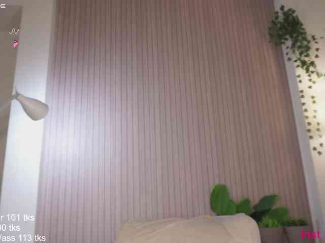 Holyhee Sex Cam Show