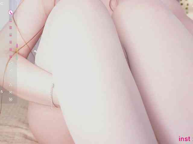 Holy_Hee