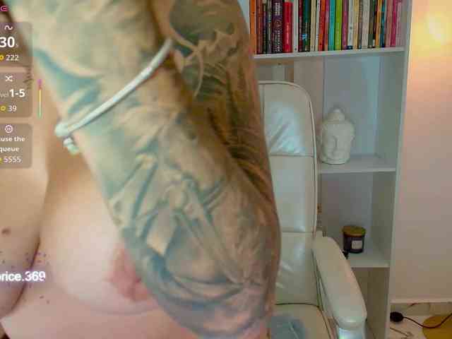 AlicePrice2 webcam