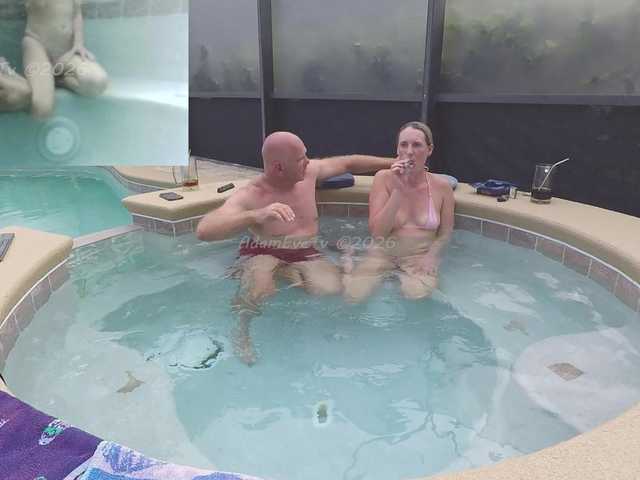 AdamEveTv live cam on BongaCams