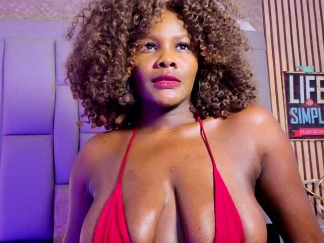 Bonimiley's BongaCams show and profile