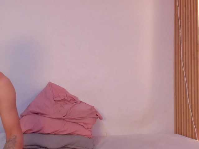 twomilkyway live cam on BongaCams