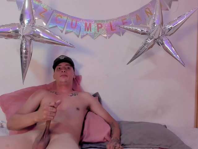 twomilkyway live cam on BongaCams
