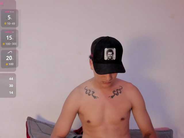 twomilkyway live cam on BongaCams