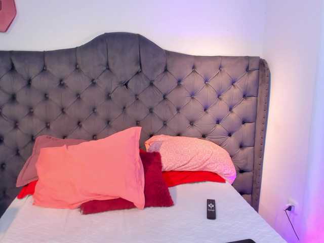 twomilkyway's BongaCams show and profile