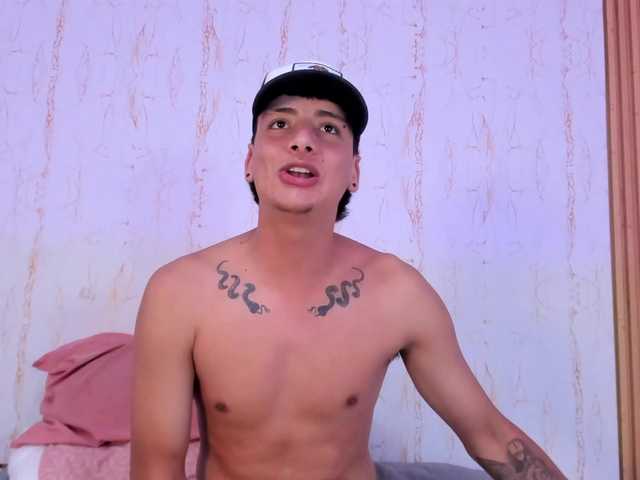 twomilkyway live cam on BongaCams